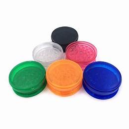 The No1 Plug - Plastic Smoking Herb Grinders - Box of 12 - theno1plugshop